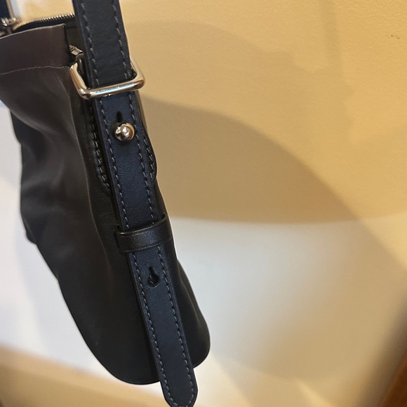 Marc Jacobs Black Crossbody Bag with Silver Details - Picture 3 of 6